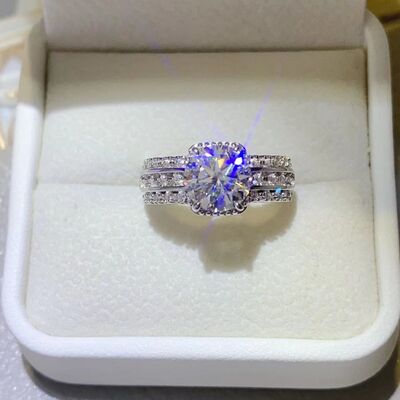 2 Carat Moissanite 925 Sterling Silver Wedding Ring